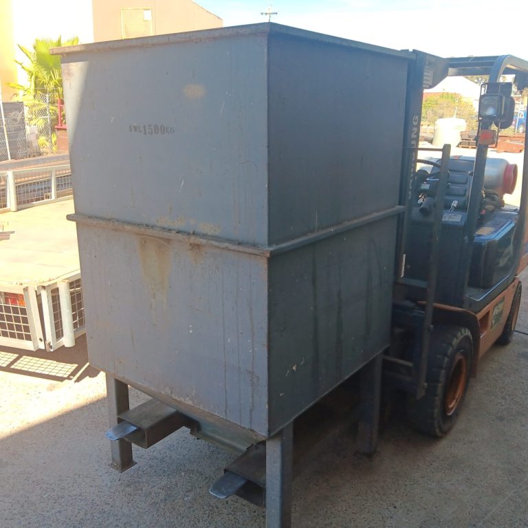 Forklift bin 001