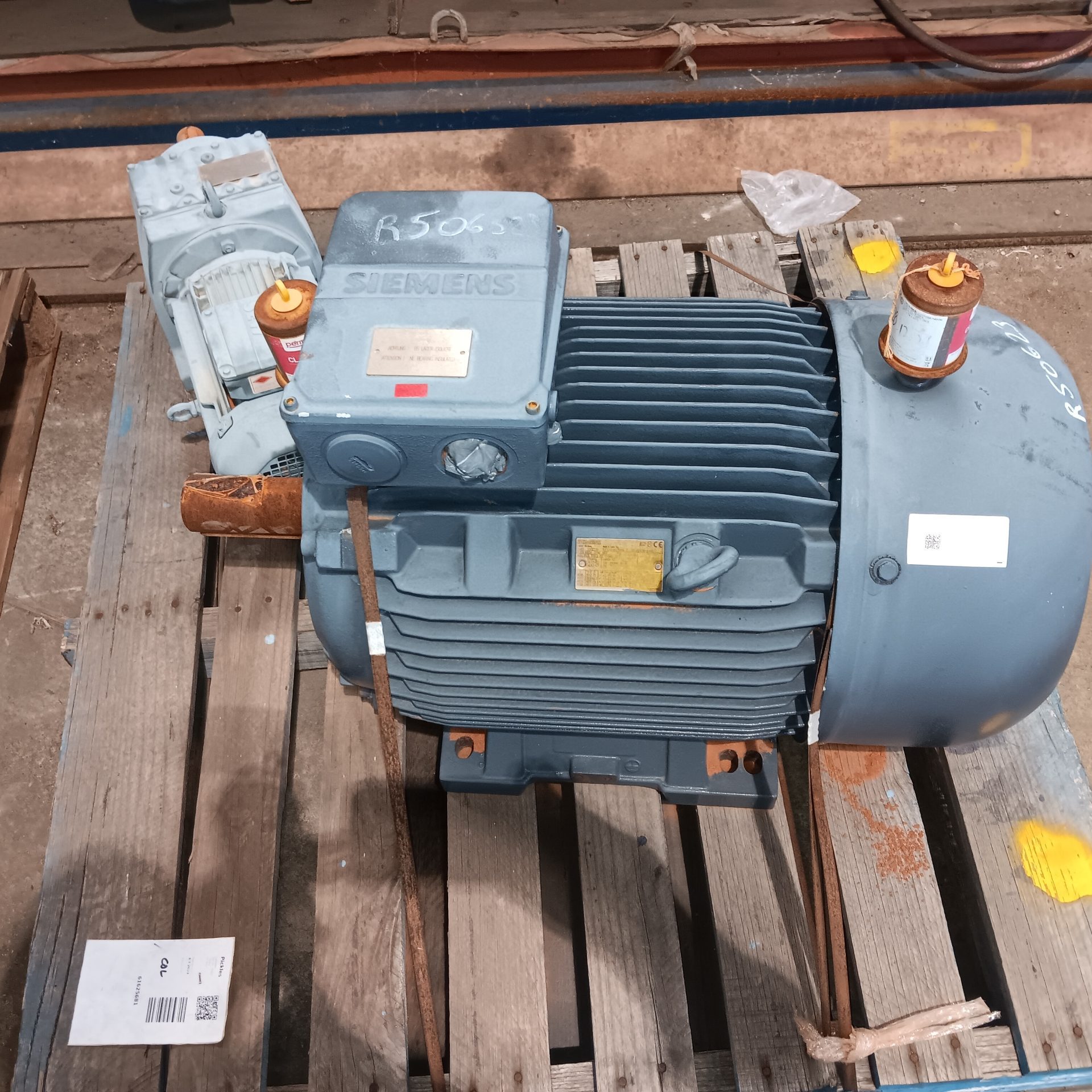 Toshiba 75kw 4 pole electric motor – Used Machinery Sales